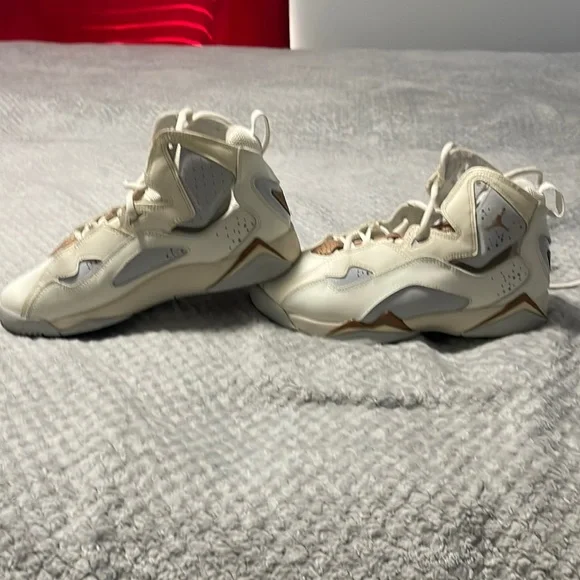 2008 Air Jordan flights limited edition never worn Vintage Nike Air Flight 89 2008 315793-103 Men 13 White  main image 2